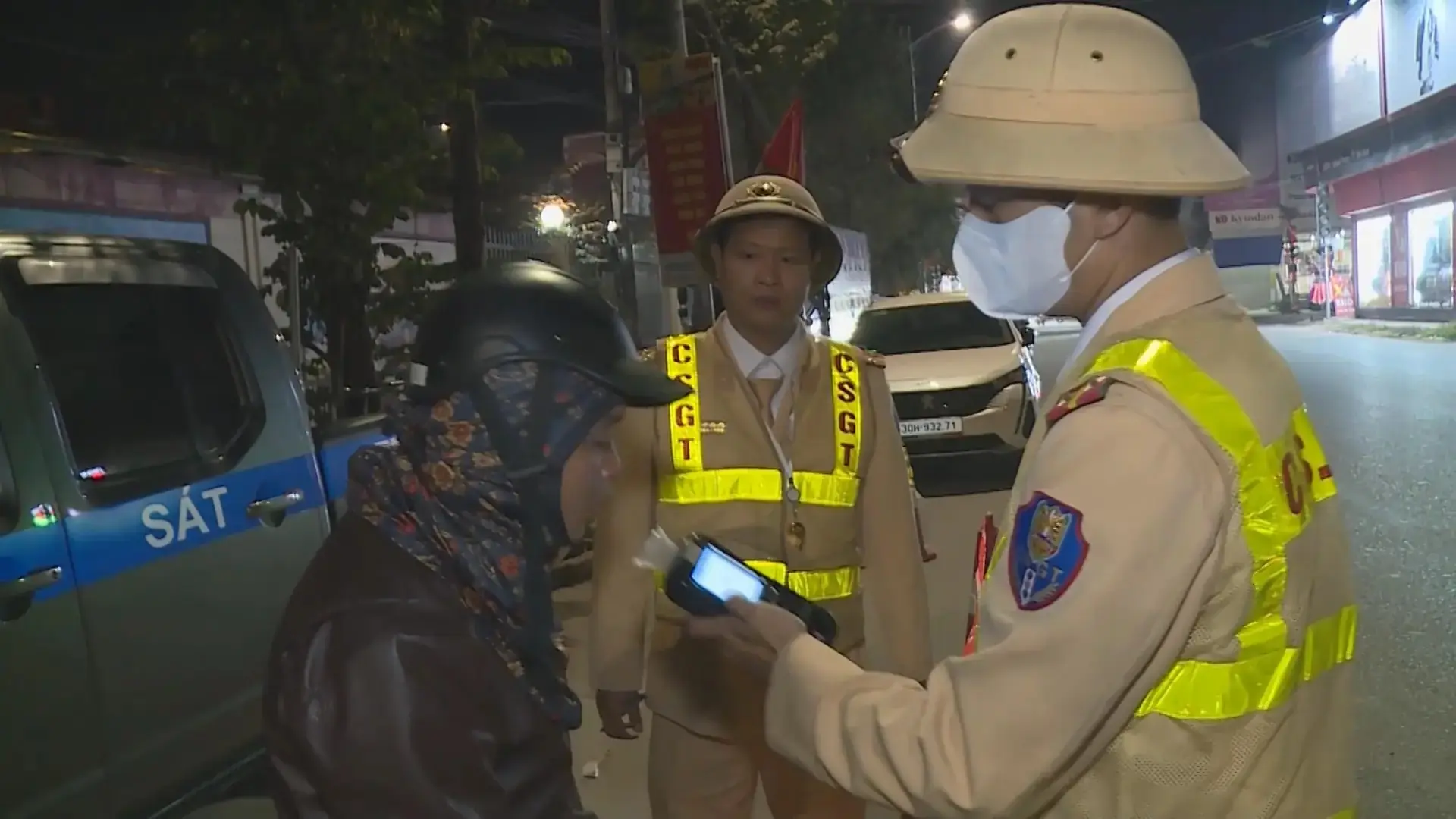 Ngăn chặn tài xế vi phạm nồng độ cồn